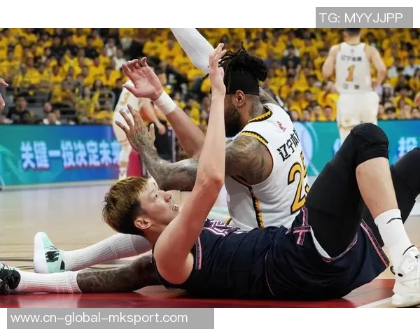 男篮的丧命隐忧！上海夺冠靠天才乱杀？别让周琦之殇重蹈覆辙